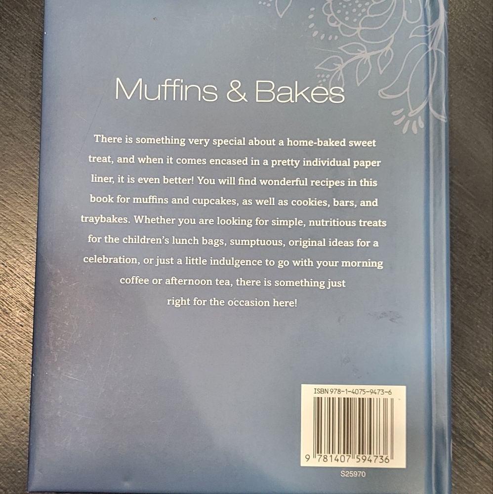 Muffins & Bakes Recipe Book - Picture 2 of 4